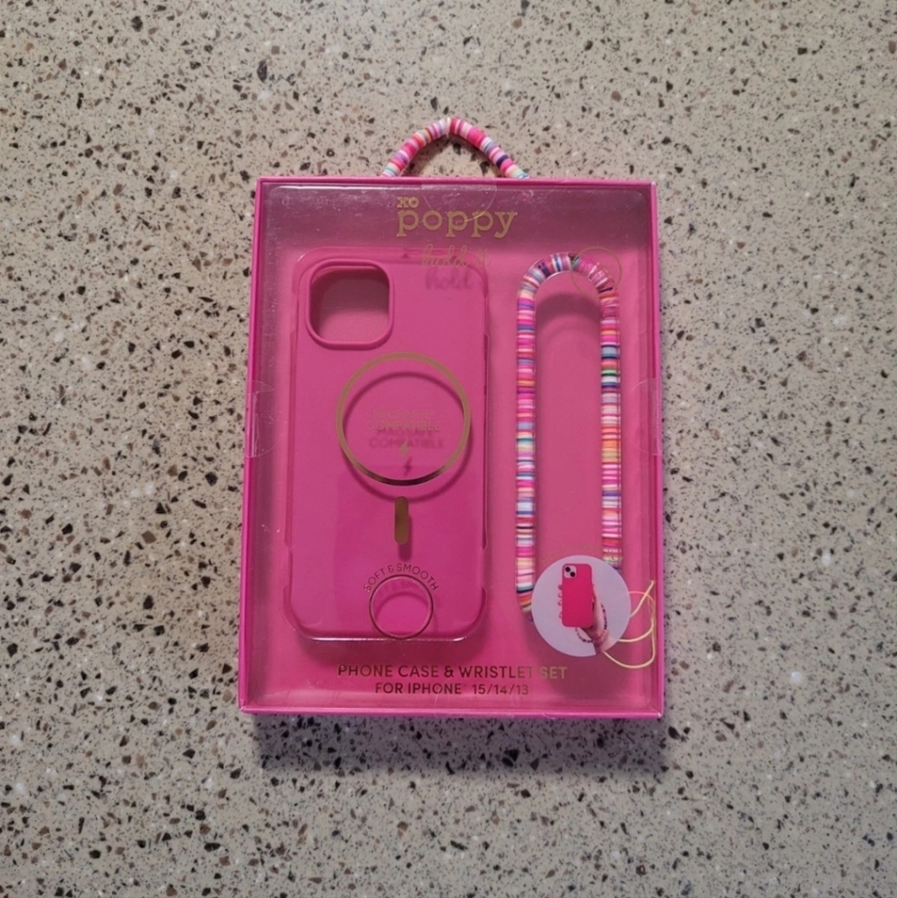XO Poppy iPhone 15/14/13 Pink Magsafe Cellphone Case W/Beaded Wristlet